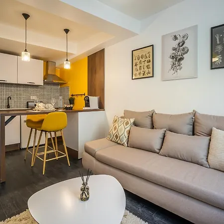 Le Rempart ~ Centre ~ Arrivee Autonome Apartment Carcassonne